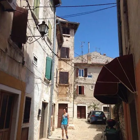 公寓 Rovinj Holiday *